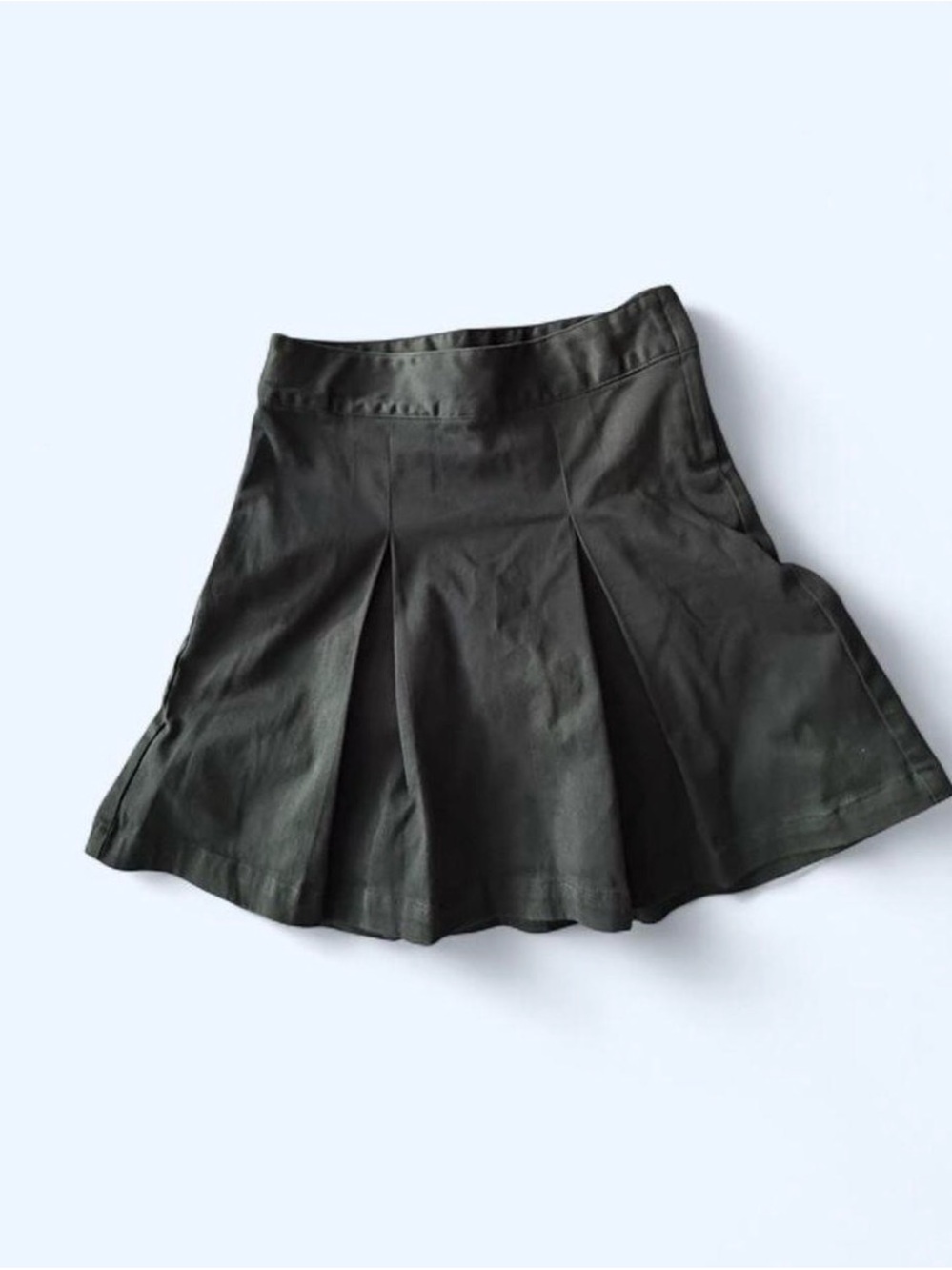 NWOT Youth Girls’ Size 8 Pleated uniform Mini Skort - Cat & Jack